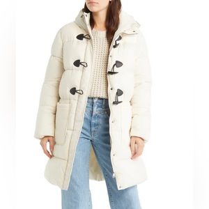 Bernardo Water Resistant Coat - size Medium, warm white color.